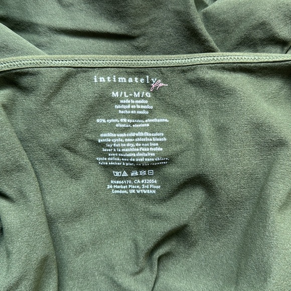 Free People top - Picture 3 of 4